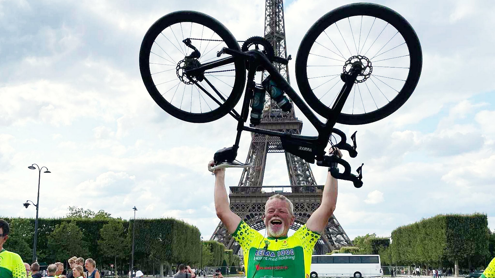 nok praktiseret Svarende til Lastbilchaufføren Lars er cyklet til Paris - i dag skal han fejre  Vingegaard | TV2 Nord