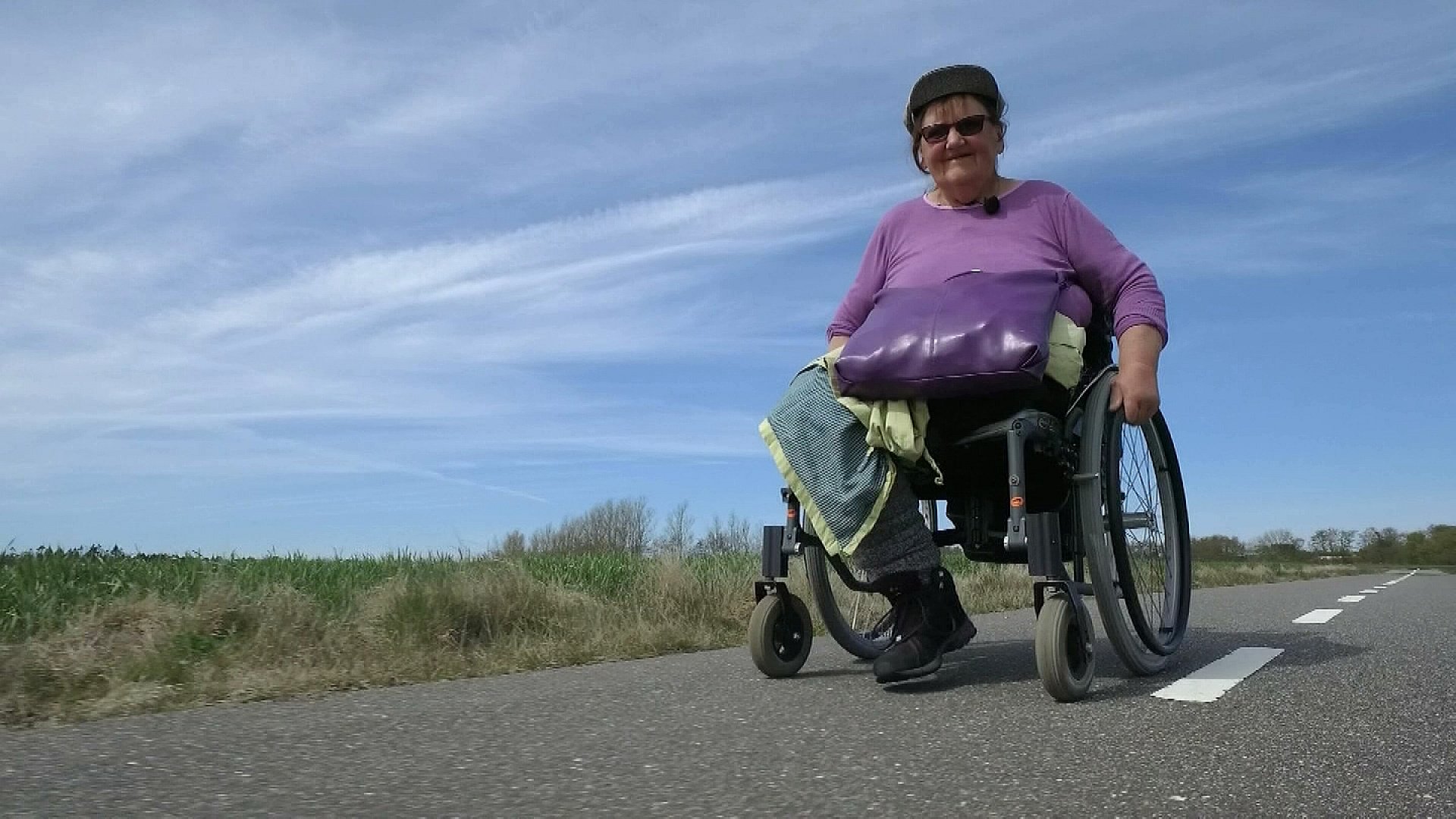 tilgivet gødning Ord 66-årige Inger gennemfører vildt projekt: Er nået til Bornholm fra Læsø – i  kørestol | TV2 Nord