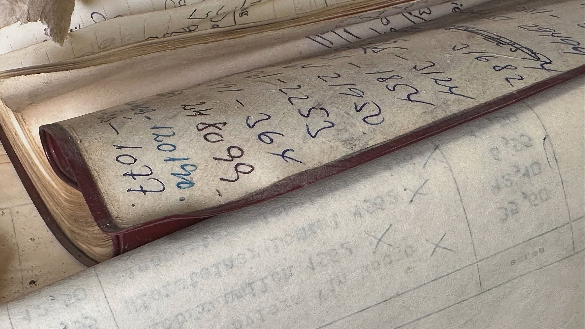 Vinkælder gør historiske fund Nu kommer erotik og historie på menukortet TV2 Nord 2048x1152 billede Vinkælder gør historiske fund Nu kommer erotik og historie på menukortet TV2 Nord pic