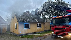 Brand i villa i Nysum