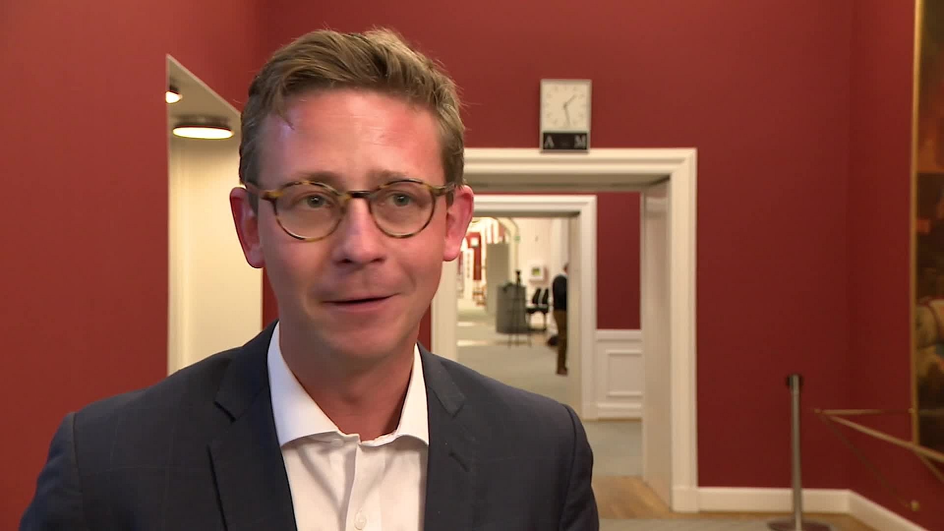lede efter ros er mere end Ny post: Karsten går i fodsporet på politisk forbillede | TV2 Nord