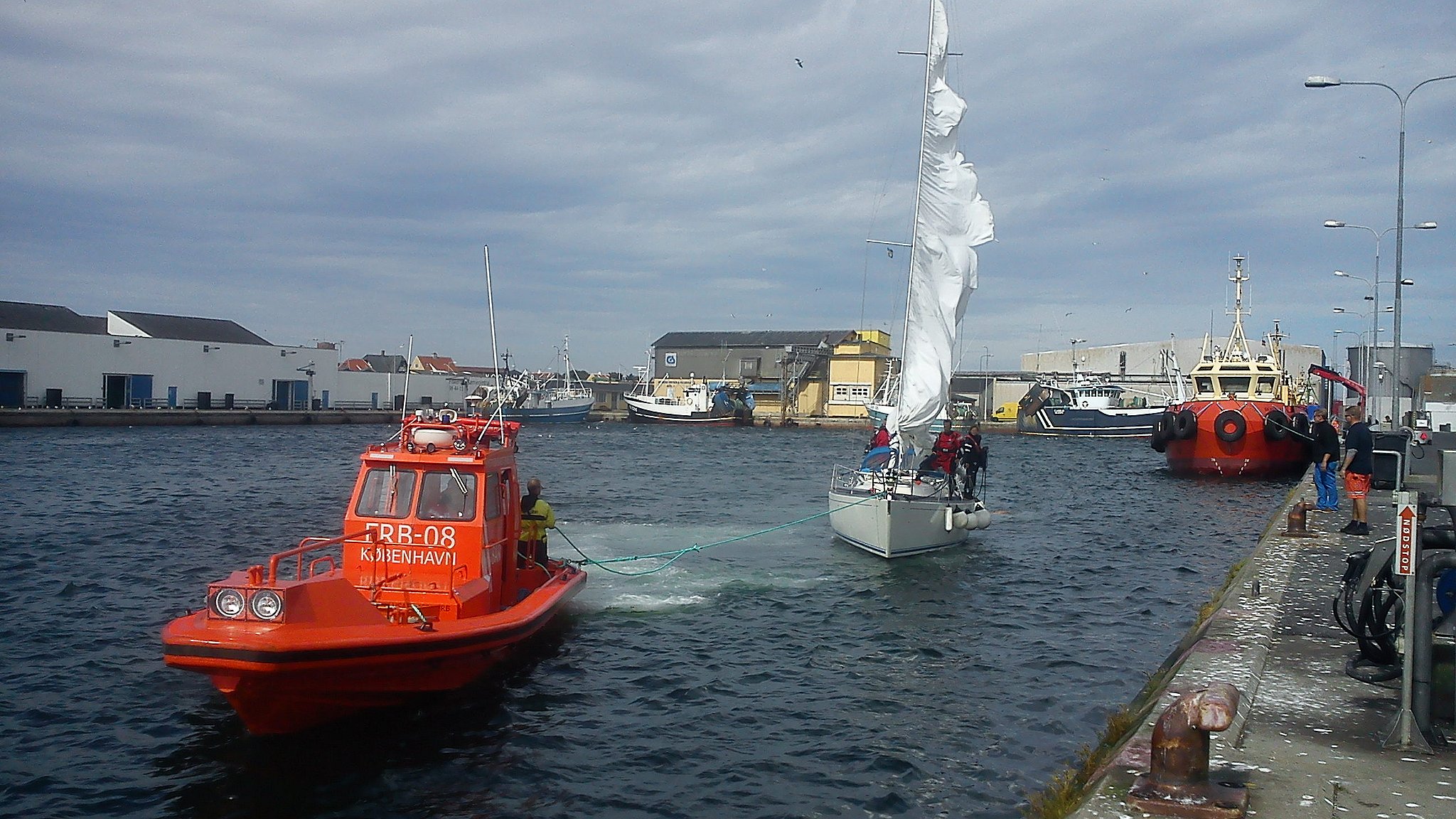 Norsk Sejler I Havsnød | TV2 Nord