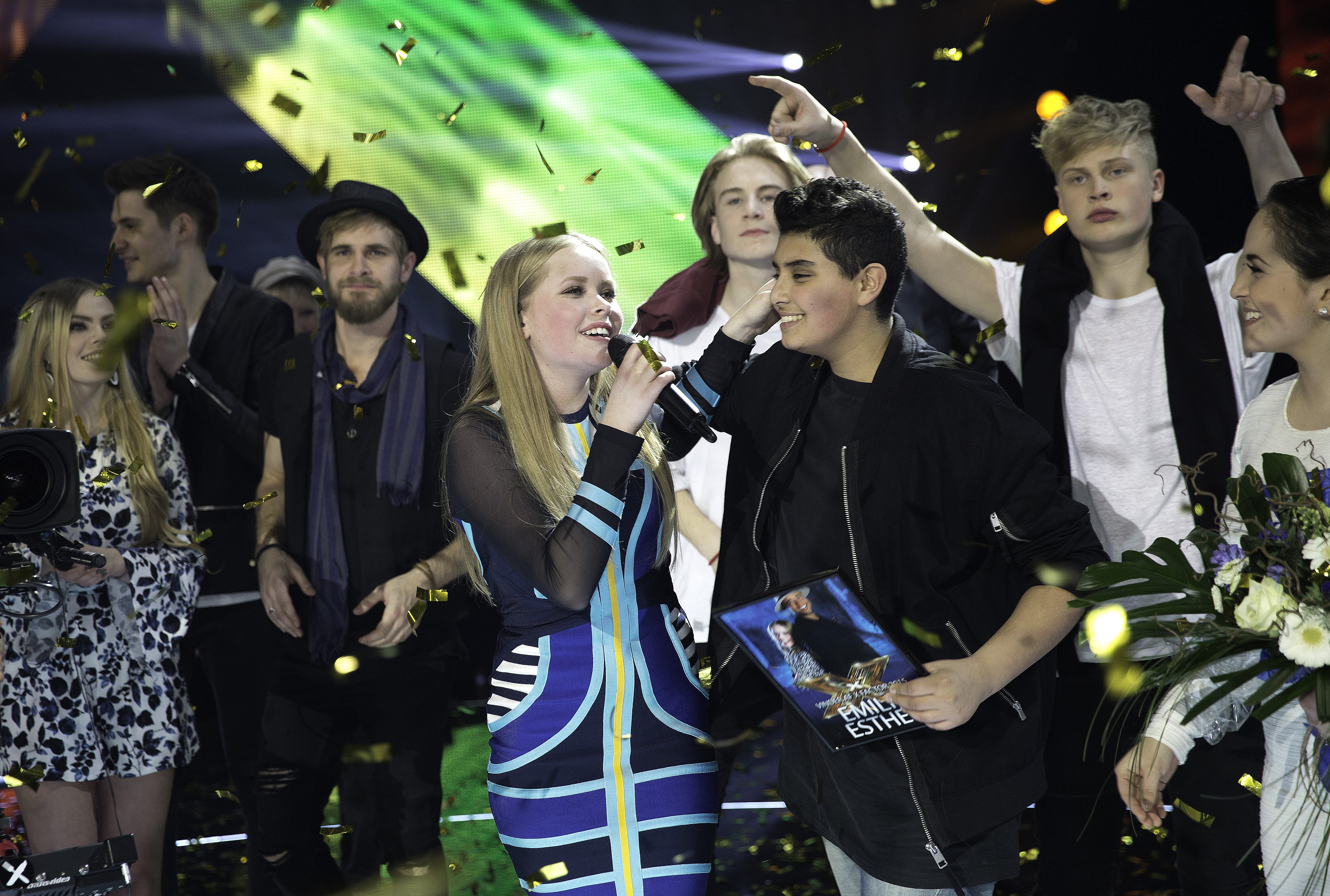 At blokere bifald Hospital 15-årige Emilie Esther vinder X Factor | TV2 Nord