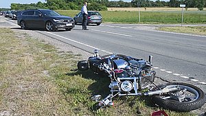 Motorcykelulykke på Egensevej: Tilskadekommen kørt til hospitalet